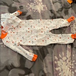 Carter’s Halloween onesie with matching hat